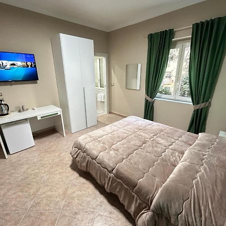 Skycity B&B Naples Luaran gambar